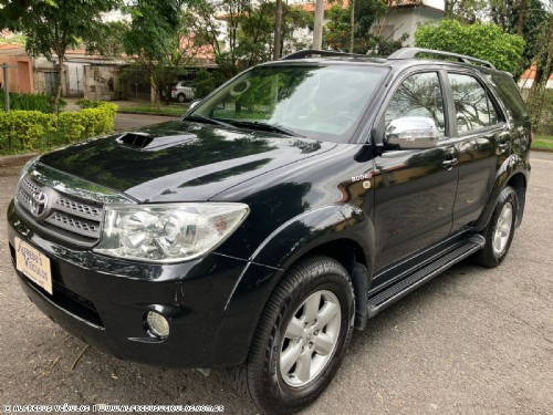 Toyota HILUX SW4 SRV 4X4  2010/2010